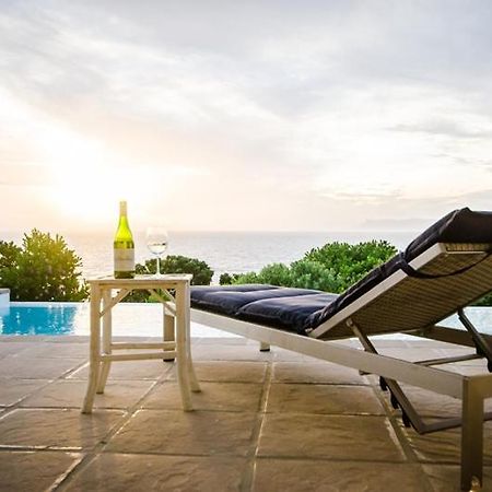 La Petite Baleine Oceanfront Luxury Villa 드 켈더스 외부 사진