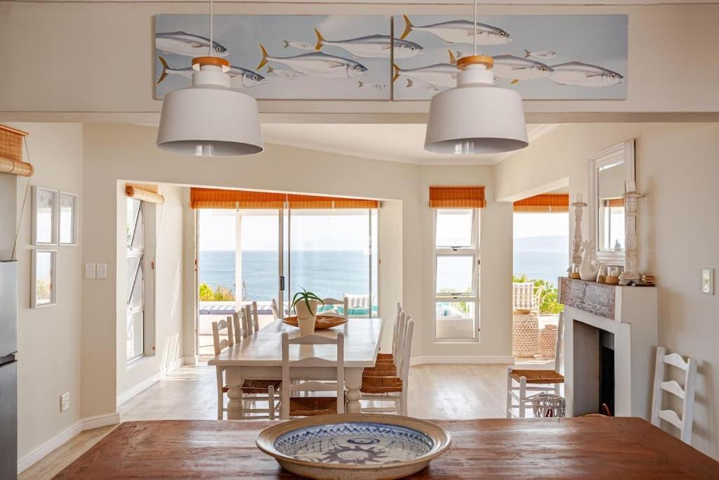 La Petite Baleine Oceanfront Luxury Villa 드 켈더스 외부 사진